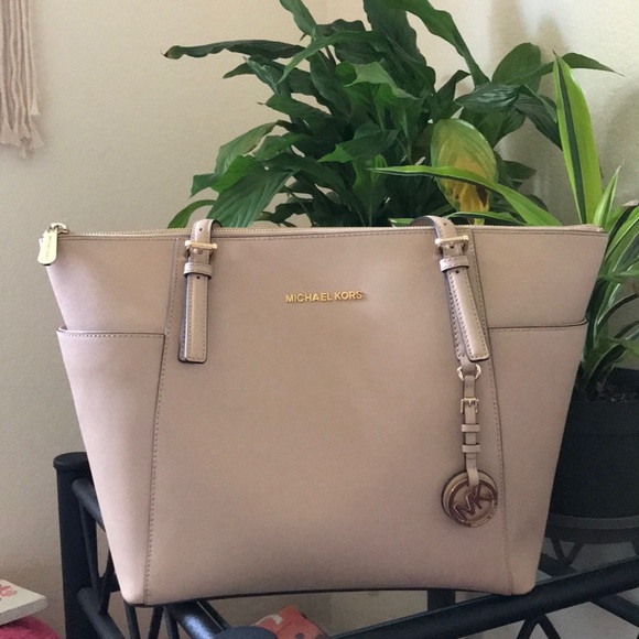 Michael Kors Purse - Picture 2 of 5